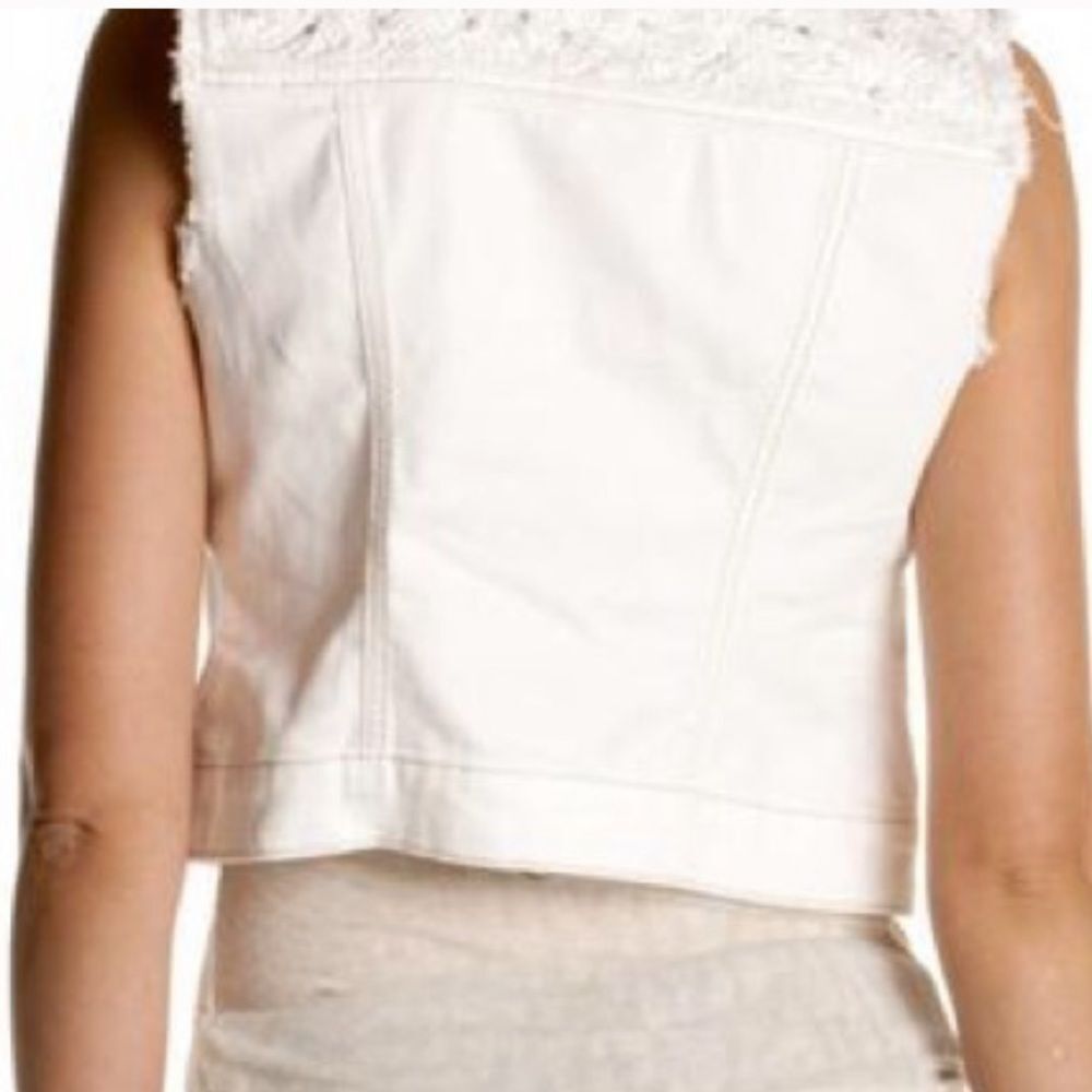 Miss Me White Denim Vest - Picture 3 of 14